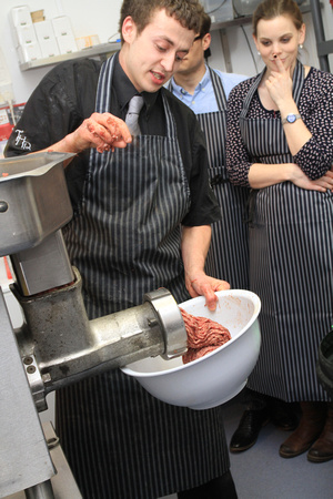 15-0215M Sausage Making