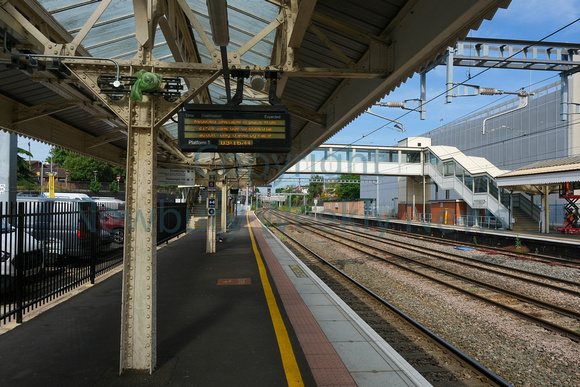 24-1822C Newbury Train Station
