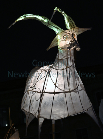 49-2422AI Newbury Lantern Parade