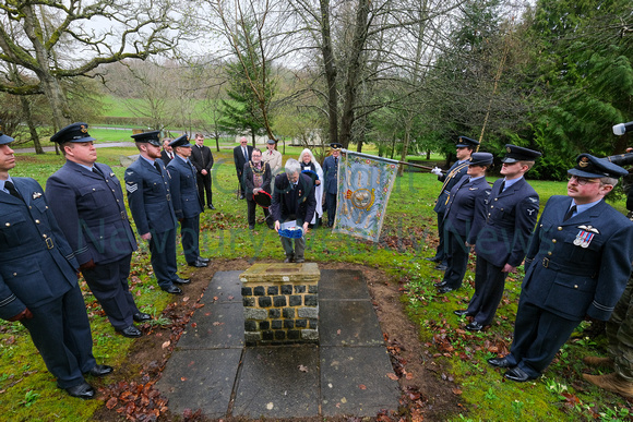 13-0323D RAF Welford Remembrance