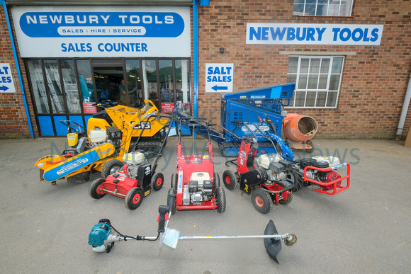 NWN 20-0223E Newbury Tools