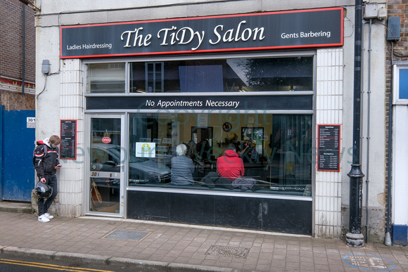 15-0721I Tidy Saloon