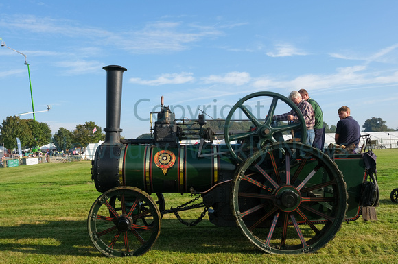 NWN 37-0223 K Newbury Show - Parade of steam engines