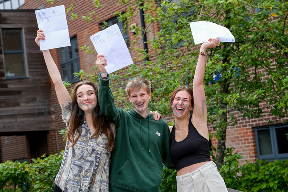 32-1221C Downs School A Level Result
