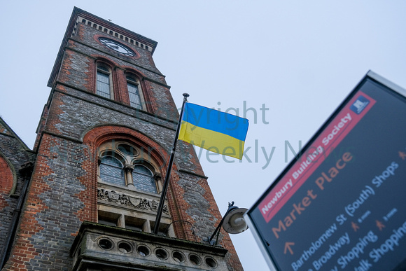 09-0122G Ukraine Flag in Newbury