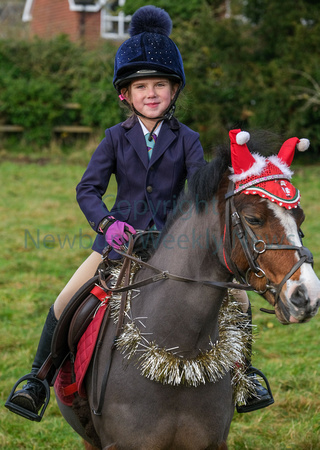 NWN 51-0123 C Lambourn Boxing day Hunt