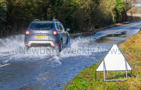 NWN 05-024M Potholes on B4494