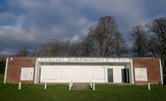 04-0121B Newbury Cricket Club