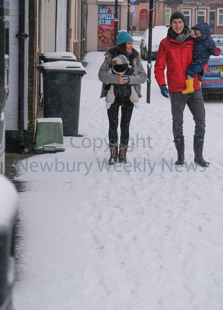 04-0821G Snow - Newbury