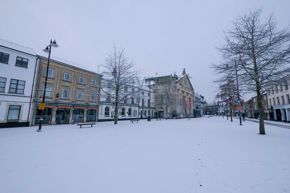 04-1021N Snow - Newbury