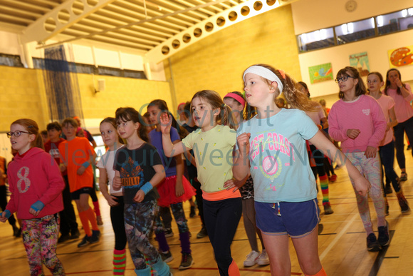 NWN 08-0225AA Thorngrove School aerobathon