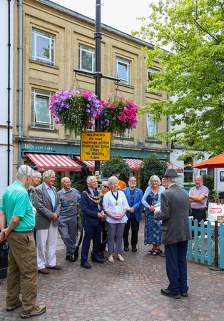 NWN 34-0124F Newbury Blue Plaque - Plaza