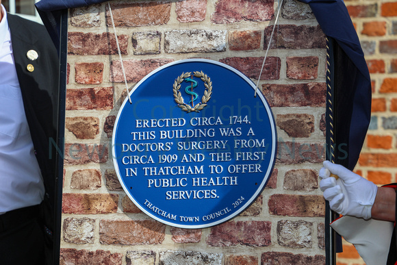 NWN 09-0125A K Thatcham Blue Plaque