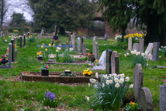 12-2722I Kingsclere Cemetery
